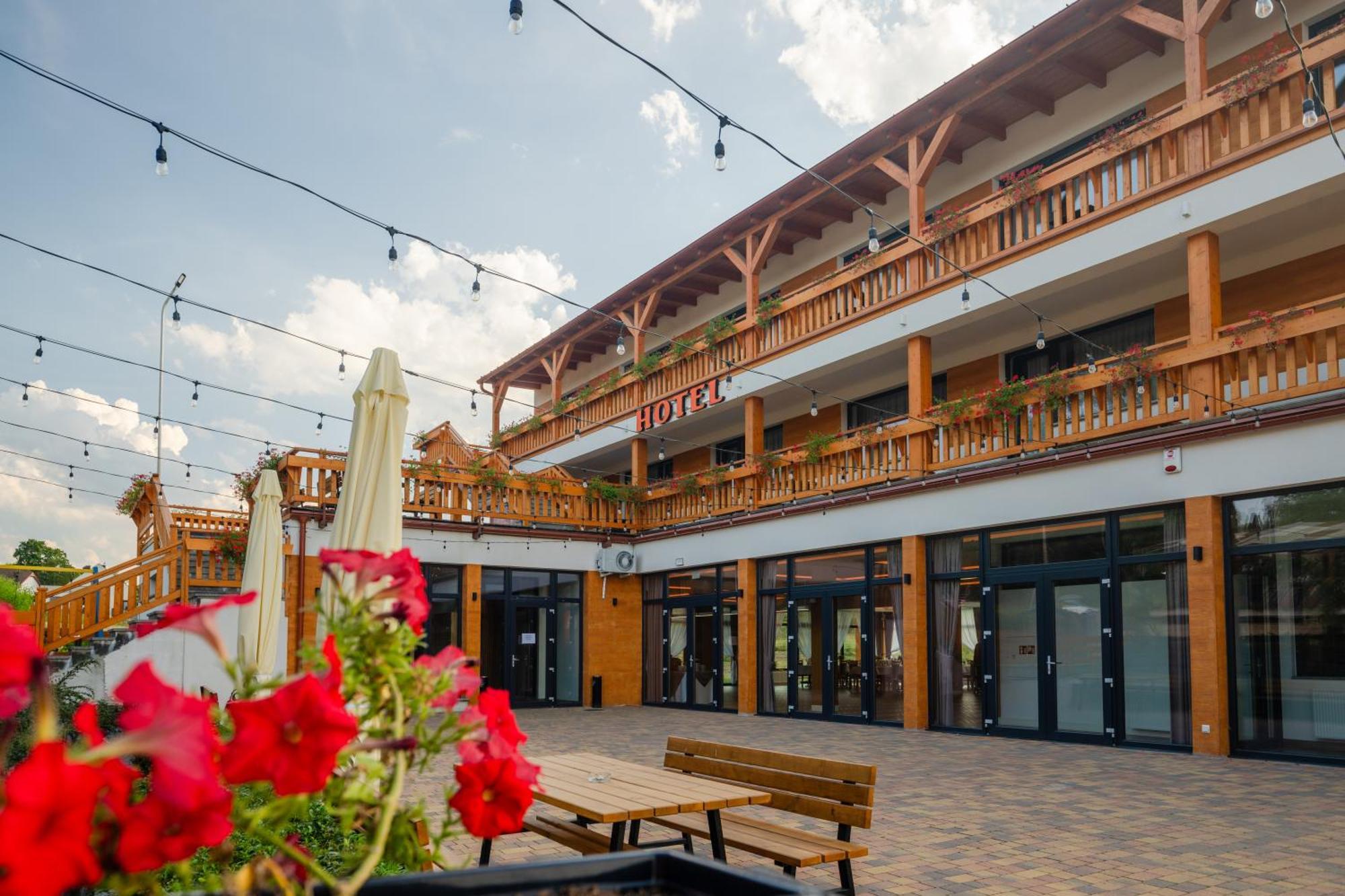 Mazurkowa - Z Widokiem Na Karkonosze I Sniezke, Darmowy Parking, Obok Restauracja Mazurkowa Chata Jelenia Góra Екстериор снимка